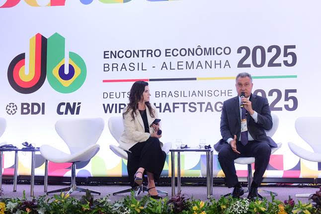 Rui Costa convida Alemanha a acelerar integração econômica com projetos de transição energética e parcerias empresariais no Brasil