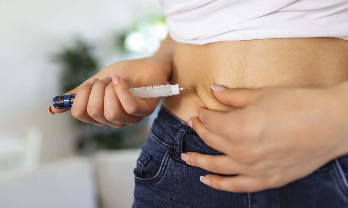 Anvisa Alerta: Canetas Emagrecedoras Podem Causar Pancreatite Grave, Veja Sintomas e Riscos