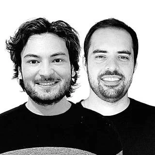 Guerra no Irã Dispara Preços de Combustível no Brasil: Lula, Bolsonaro e Trump em Disputa nas Redes Sociais