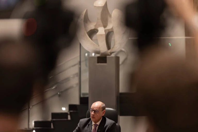 Crise Institucional no RJ: Renúncia, Inelegibilidade e Reviravoltas Jurídicas Agitam o Palácio Guanabara