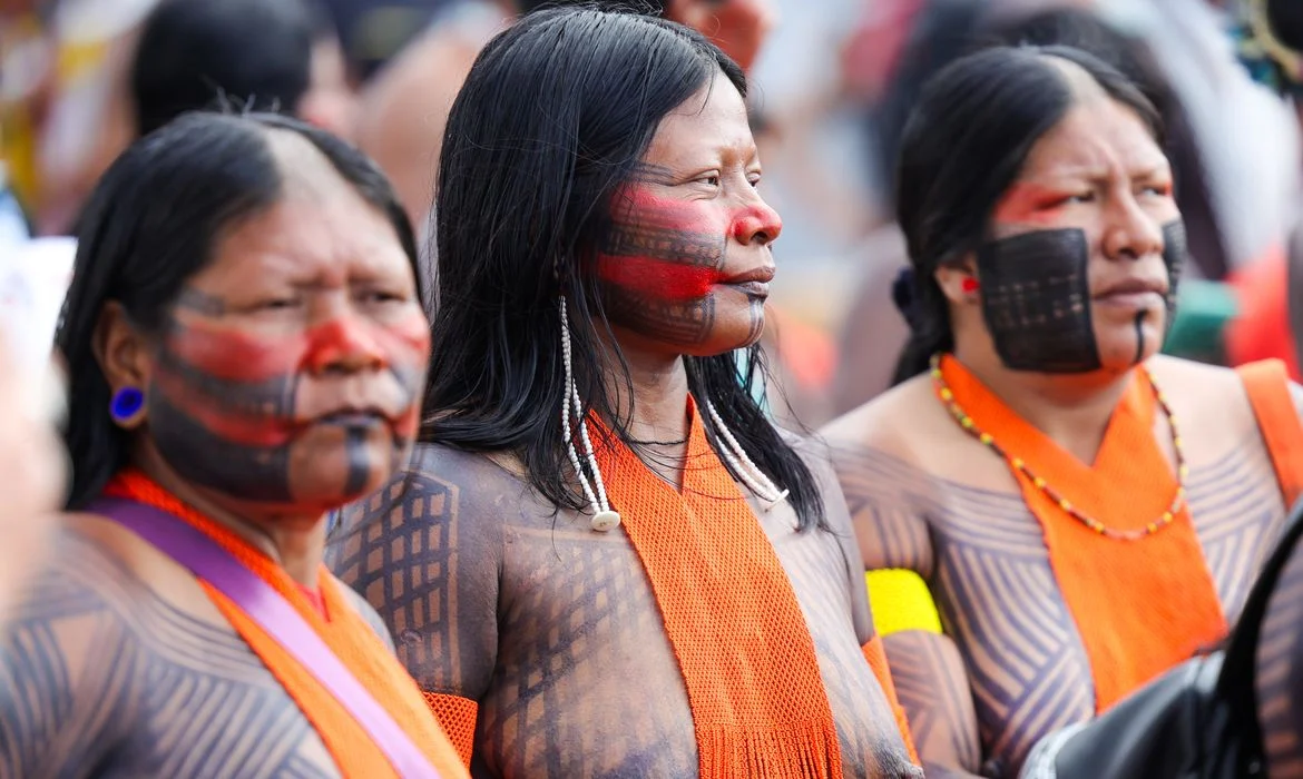 Vacinação em Aldeias Indígenas: Meta é Aplicar 89 Mil Doses em Maio de 2026 em Campanha Estratégica