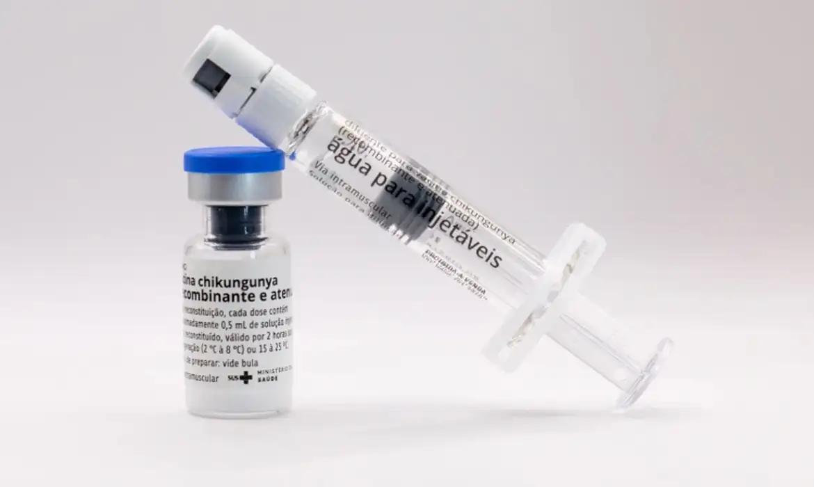 Dourados Inicia Vacinação Contra Chikungunya em Meio a Surto: Saiba Quem Pode Ser Imunizado e Contraindicações