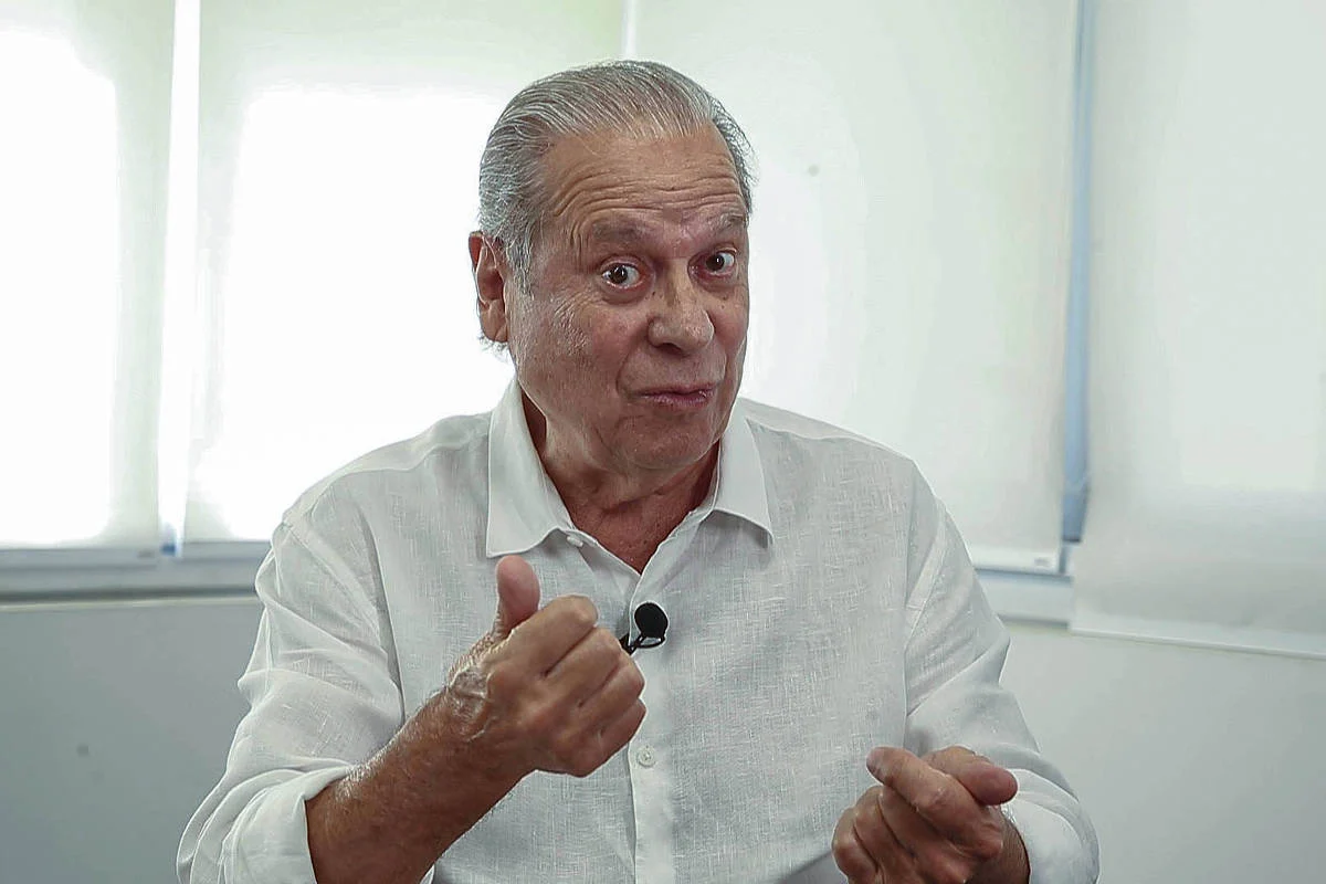STF precisa de reformas urgentes, “o rei está nu”, afirma José Dirceu em nova declaração política