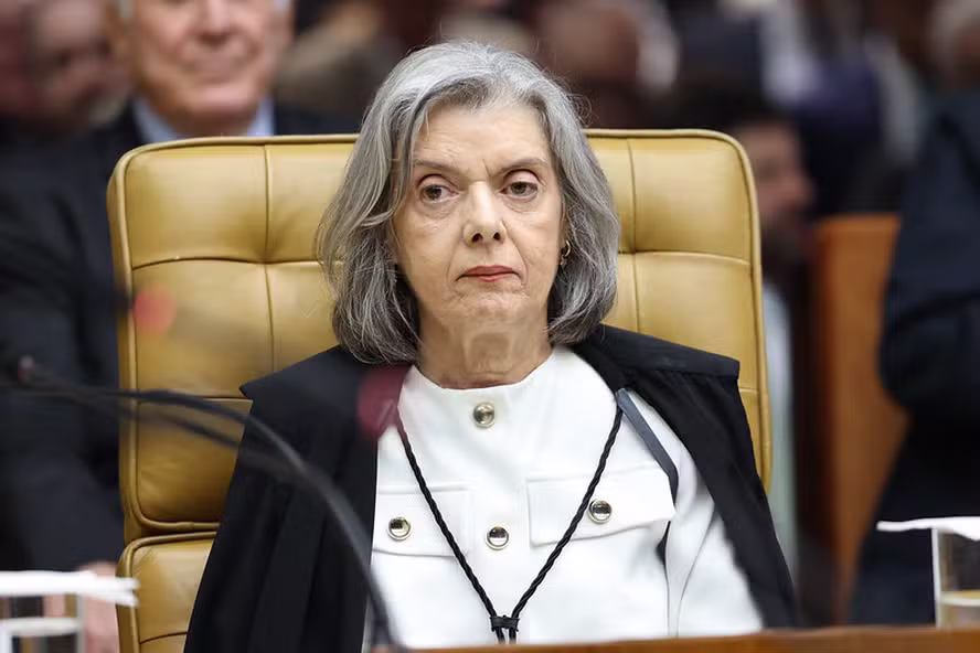 STF: Cármen Lúcia vota contra mudança que flexibilizou a Lei da Ficha Limpa