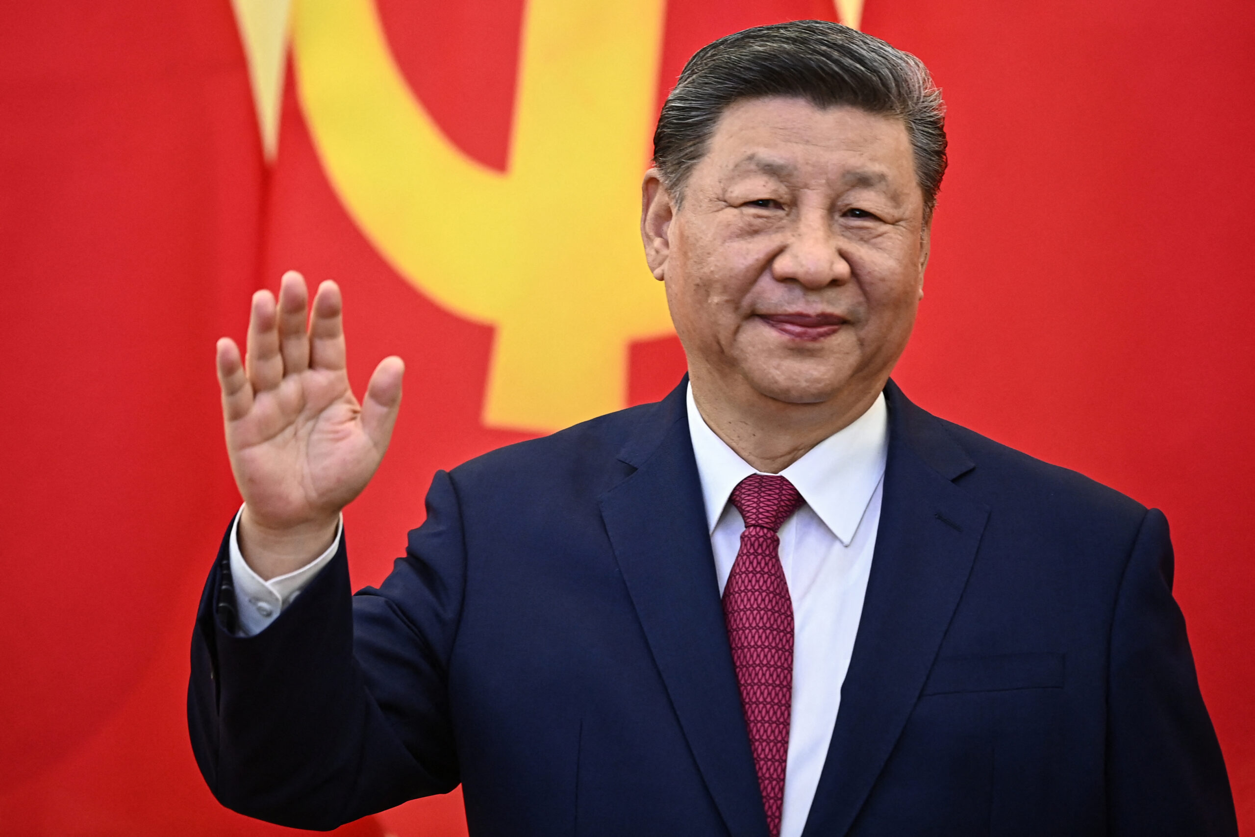 Após Trump e Putin, Xi recebe premiê do Paquistão, mediador da guerra no Irã