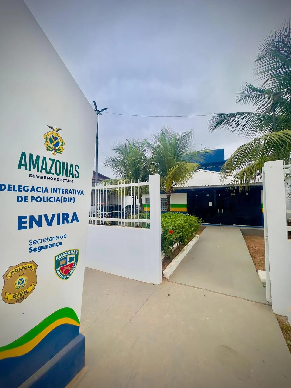 Professora é Presa no Amazonas por Explorar Sexualmente a Própria Filha de 11 Anos em Caso Chocante