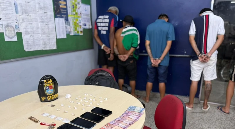 Operação Policial Desmantela Quadrilha ‘Novinhos do Pó’ com Seis Detidos no Bairro Compensa, Manaus