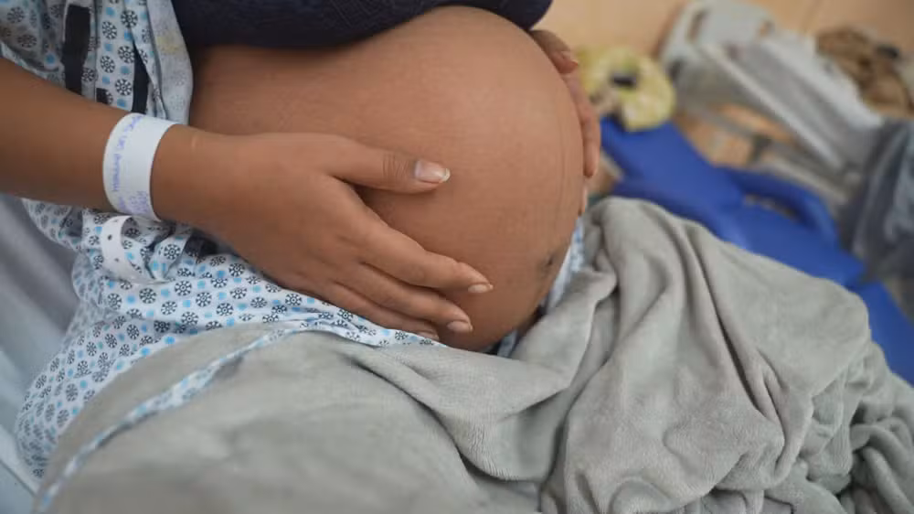 Antidepressivos na Gravidez: Estudo em Larga Escala Desmistifica Ligação com Autismo e TDAH