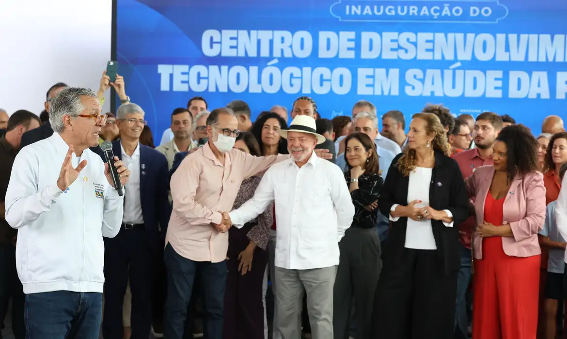 Fiocruz revoluciona tratamento contra o câncer: Produção Nacional de Terapias CAR-T no SUS a Preços Reduzidos e com Chance de Cura