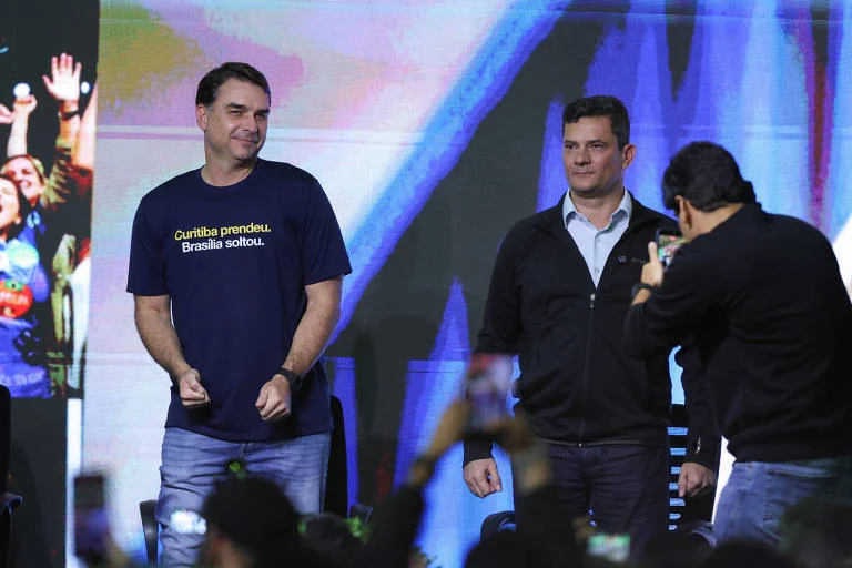 Moro lança pré-candidatura ao Paraná com Flávio Bolsonaro, ataca Lula e elogia ação de Trump contra PCC e CV