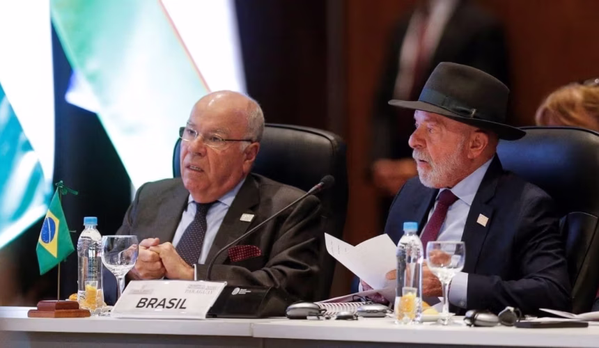 A pedido de Lula, Mercosul faz minuto de silêncio por vítimas de terremotos na Venezuela; presidente anuncia candidatura à reeleição para “garantir democracia”