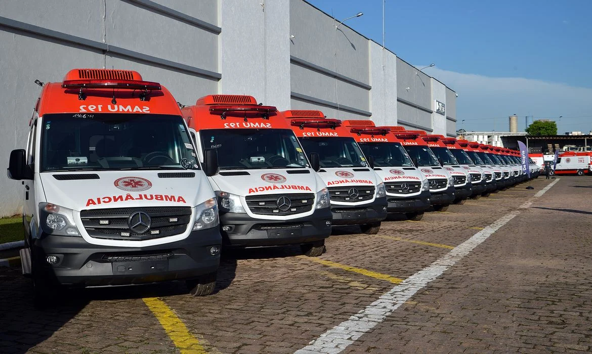 Correios Impulsionam SUS: Frota de 5.655 Veículos do PAC Saúde Chega para Transformar Atendimento em Todo o Brasil