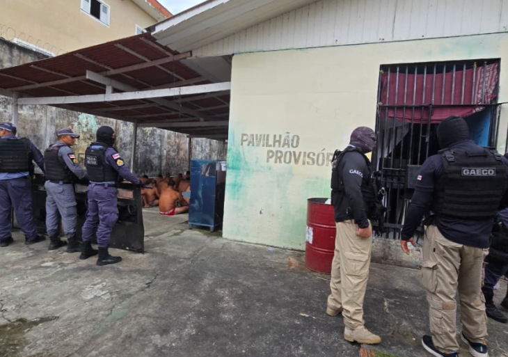 Operação em Parintins: MPAM apreende celulares, drogas e armas em presídio e combate facções