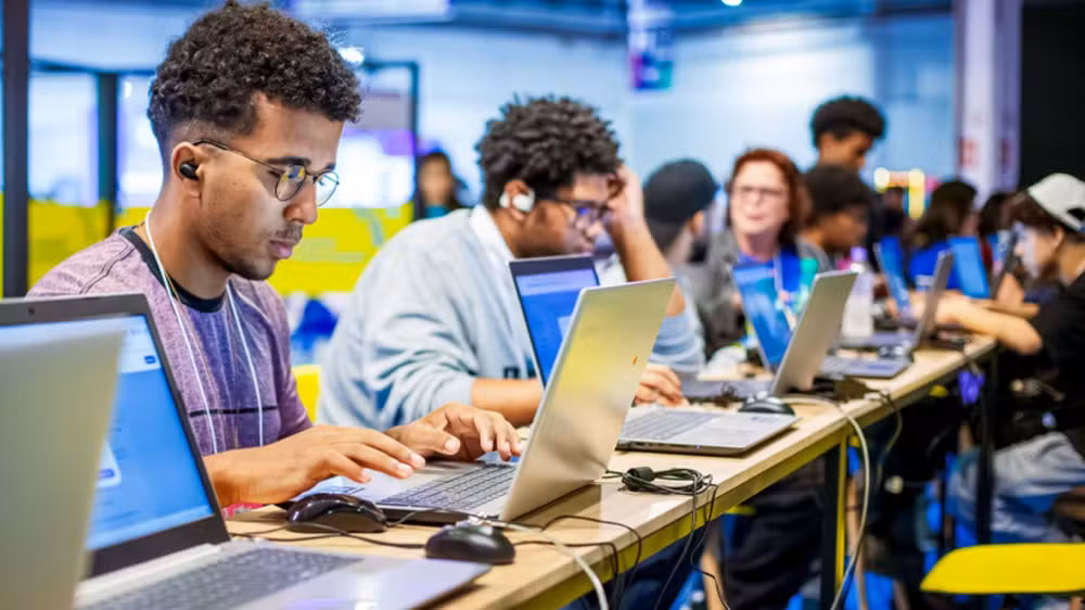 Férias de Julho: CIEE Saber Virtual libera 53 cursos gratuitos com certificado para turbinar sua carreira