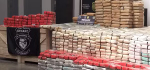 Manaus: 700kg de Skunk Avaliada em Milhões são Descobertos em Galpão; Droga Iria Para o Rio de Janeiro