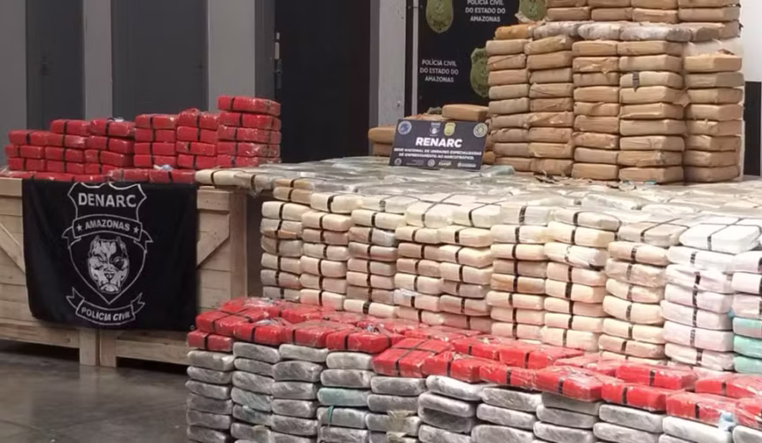 Manaus: 700kg de Skunk Avaliada em Milhões são Descobertos em Galpão; Droga Iria Para o Rio de Janeiro