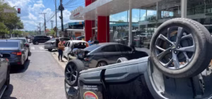 Engavetamento na Rodrigo Otávio: Motorista Embriagado Causa Acidente com 4 Carros e Deixa 3 Feridos, Incluindo Crianças