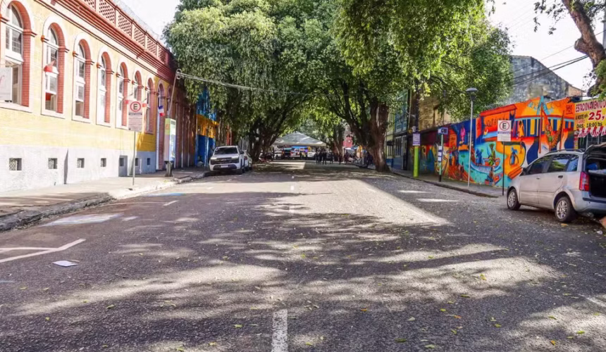 Manaus Ganha Nova Rua Gastronômica: Ferreira Pena Interditada para Obras e Transformação Urbana