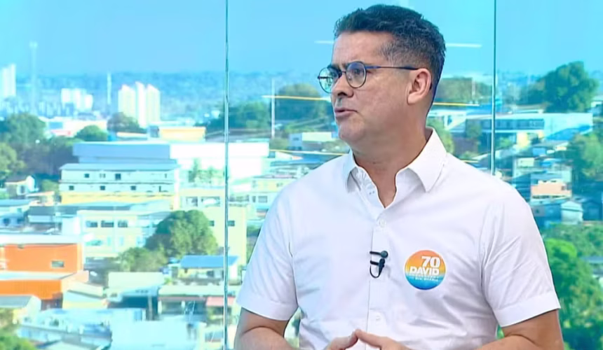 Eleições 2026: David Almeida promete dobrar Auxílio Estadual em Manaus e surpreende eleitores com plano social audacioso