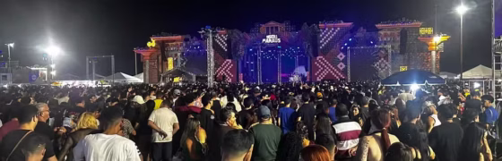 Sou Manaus Passo a Paço 2026: Léo Santana, Felipe Ret e Ana Castela agitam multidão em noite de festa e cultura no Centro Histórico