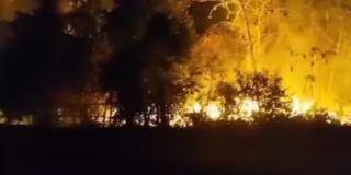 Maués em Alerta: Incêndio em Área de Mata Próxima ao Lixão Volta a Atingir o Amazonas