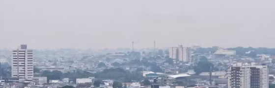 Manaus Sufocada: Qualidade do Ar Chega a Nível PÉSSIMO com Fumaça Intensa Nesta Quinta-feira (17)