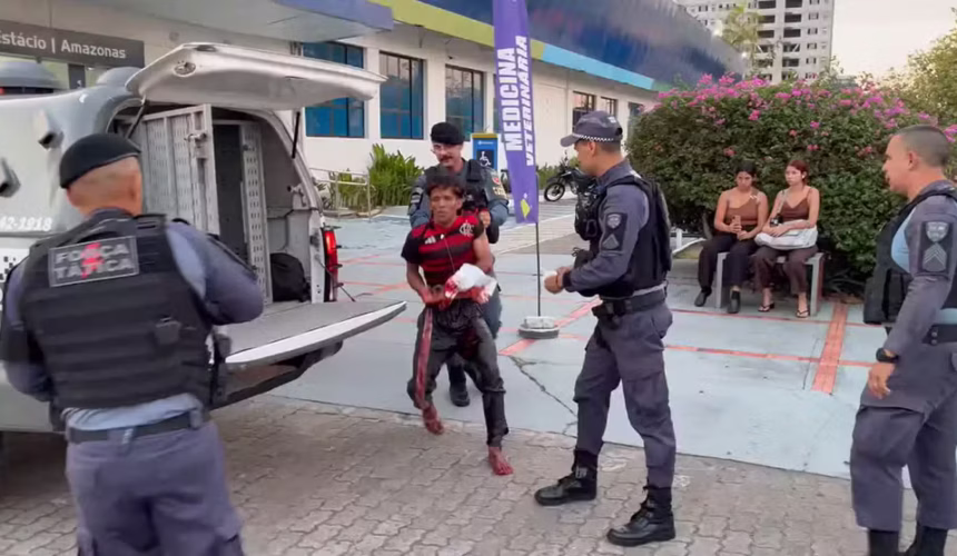 Homem com Faca Invade Estácio em Manaus: Funcionários Assustados em Sala Trancada, Polícia Intervém
