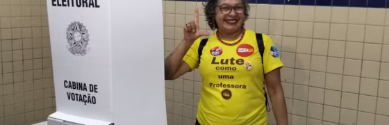 Professora Evany (PSOL) vota em Manaus e aposta em surpresa nas urnas: “Foi uma campanha muito bonita”